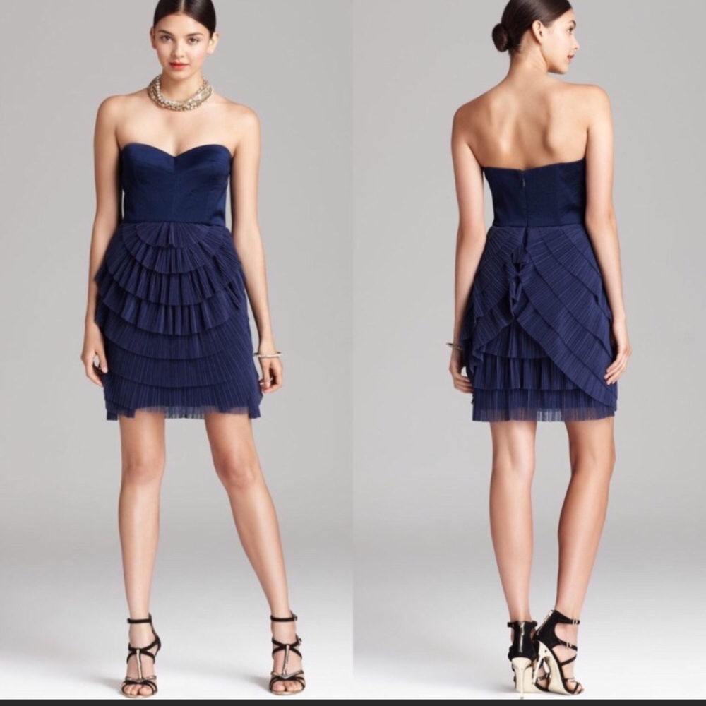 BCBGMAXAZRIA navy cocktail dress size 6
